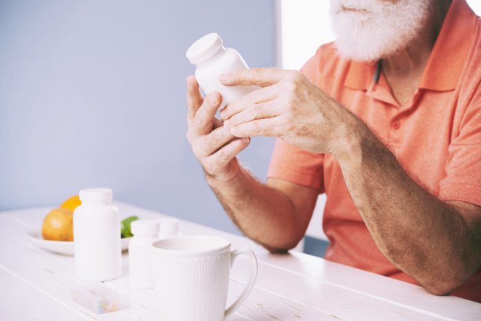 Kesehatan Tulang Lansia dengan Suplemen Fosamax